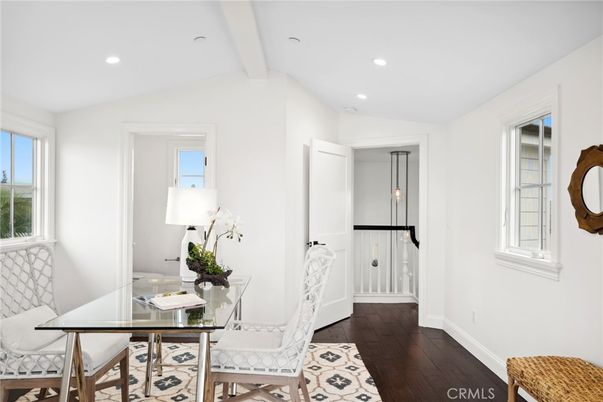 Home Office, Interior, Pendant Lights, Recessed Lighting, Wood Texture Flooring