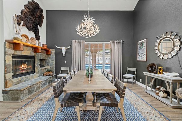 Chandelier, Dining room, Fireplace, Interior, Wood Texture Flooring