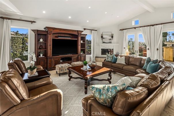Fireplace, Interior, Living room, Recessed Lighting