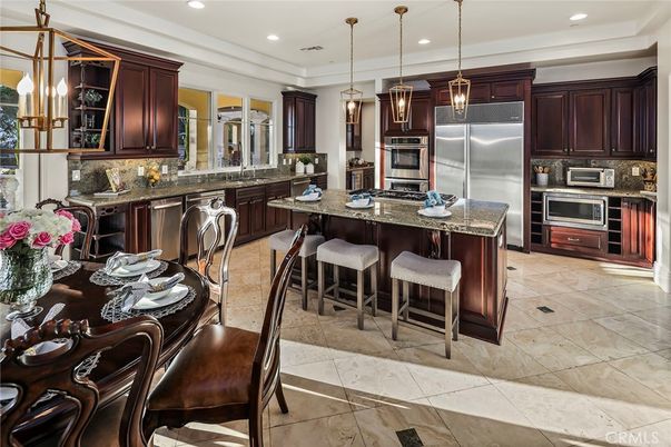 Dining room, Interior, Kitchen, Pendant Lights, Recessed Lighting, Stainless Steel Appliances