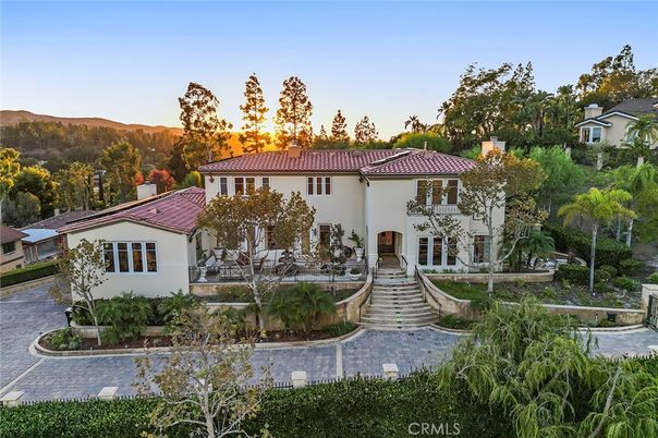 Backyard, Exterior, Facade, Mediterranean
