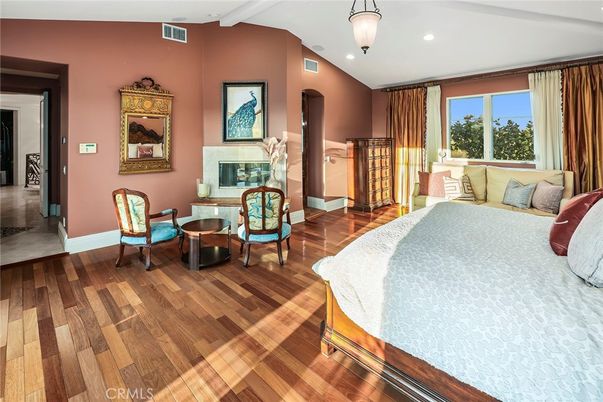 Bedroom, Fireplace, Interior, Recessed Lighting, Wood Texture Flooring
