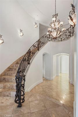 Chandelier, Interior
