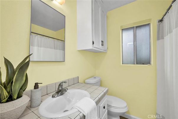 Bathroom, Interior, Tile Countertops