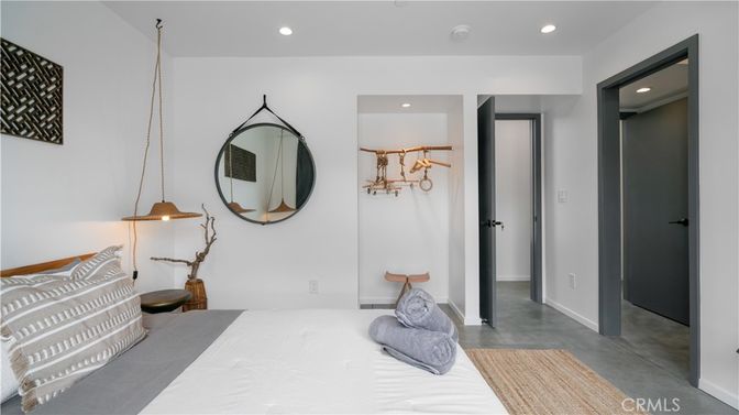Bedroom, Interior, Pendant Lights, Recessed Lighting