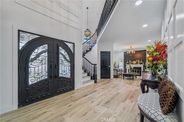 Fireplace, Interior, Pendant Lights, Recessed Lighting, Wood Texture Flooring