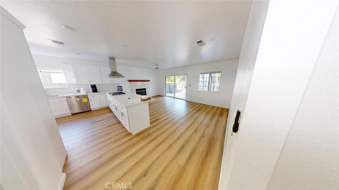 Interior, Kitchen, Pendant Lights, Wood Texture Flooring