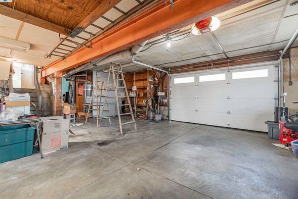Garage, Interior