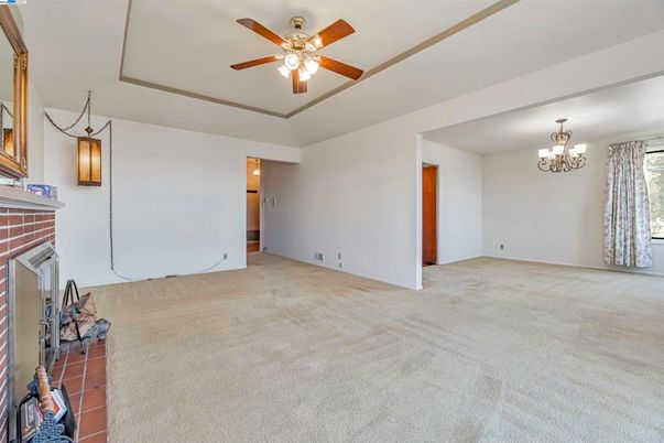Chandelier, Empty room, Interior