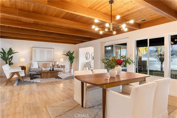 Dining room, Interior, Living room, Pendant Lights, Wooden Beams, Wooden Ceilings, Wood Texture Flooring