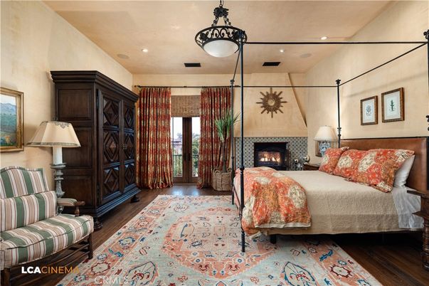 Bedroom, Fireplace, Interior, Recessed Lighting, Wood Texture Flooring