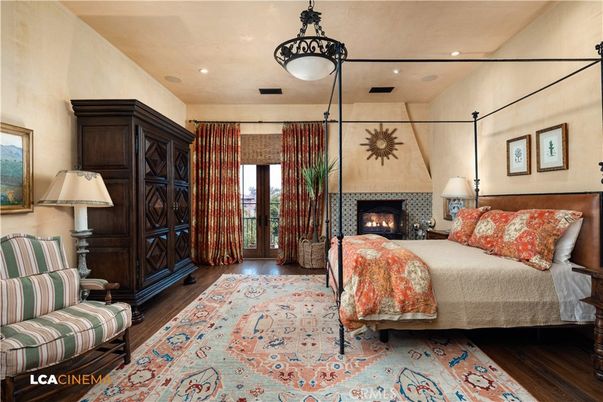Bedroom, Fireplace, Interior, Recessed Lighting, Wood Texture Flooring