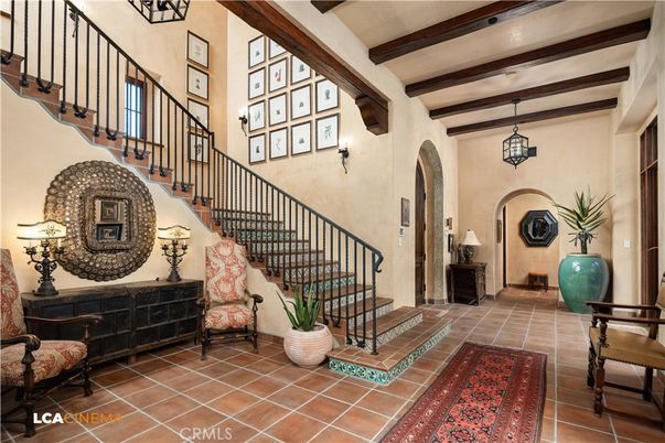 Interior, Pendant Lights, Wooden Beams