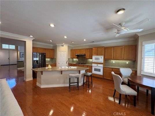 Dining room, Interior, Kitchen, Recessed Lighting, Wood Texture Flooring