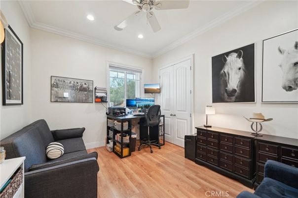 Home Office, Interior, Recessed Lighting, Wood Texture Flooring