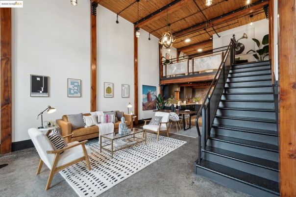 Dining room, Interior, Living room, Pendant Lights, Wooden Beams, Wooden Ceilings