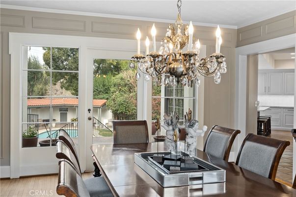 Chandelier, Dining room, Interior, Wood Texture Flooring