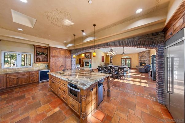 Dining room, Interior, Kitchen, Pendant Lights, Recessed Lighting, Stainless Steel Appliances, Stone Walls