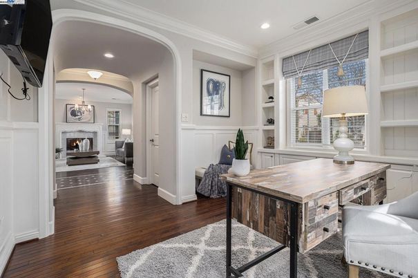 Fireplace, Home Office, Interior, Pendant Lights, Recessed Lighting, Wood Texture Flooring