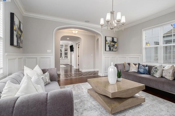 Chandelier, Interior, Living room, Wood Texture Flooring