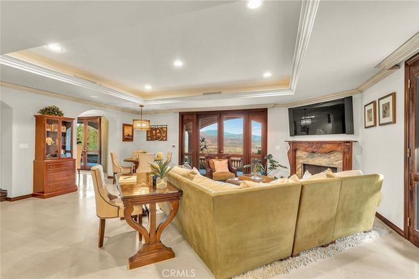 Fireplace, Interior, Living room, Recessed Lighting