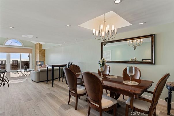 Chandelier, Dining room, Interior, Living room, Recessed Lighting, Wood Texture Flooring