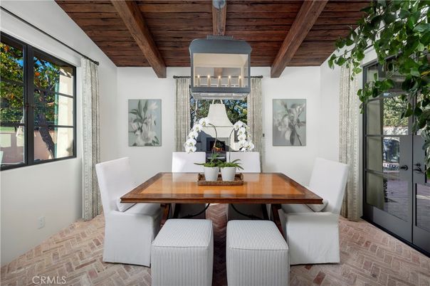Chandelier, Dining room, Fireplace, Interior, Wooden Beams, Wooden Ceilings