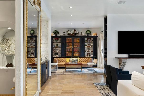 Interior, Living room, Recessed Lighting