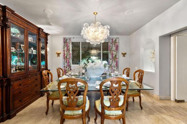 Chandelier, Dining room, Interior, Recessed Lighting, Wood Texture Flooring