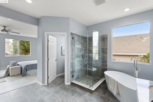 Bathroom, Free Standing Baths, Glass Shower, Interior, Recessed Lighting