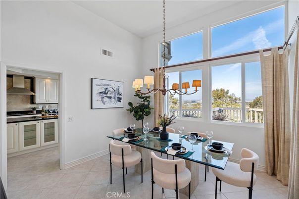 Chandelier, Dining room, Interior, Kitchen, Pendant Lights