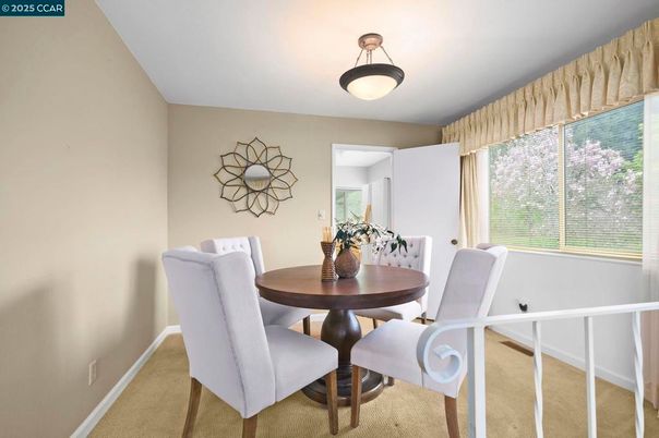 Dining room, Interior
