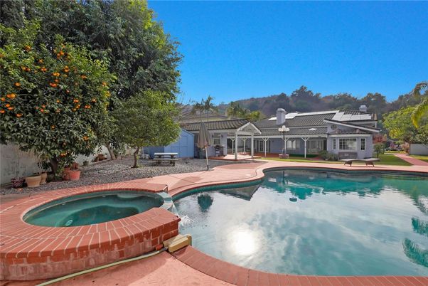 Exterior, Pool, Solar Panels