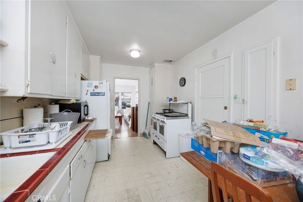 Interior, Kitchen, Tile Countertops