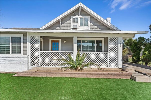 Exterior, Facade, American Craftsman