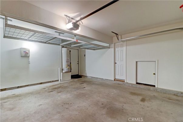 Garage, Interior