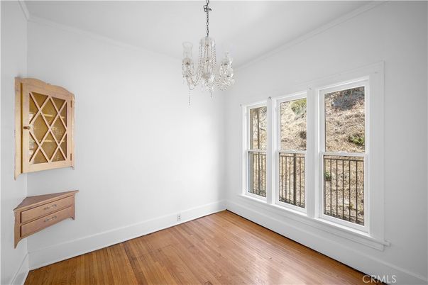 Chandelier, Empty room, Interior, Wood Texture Flooring