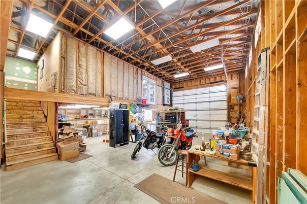 Garage, Interior, Wooden Walls