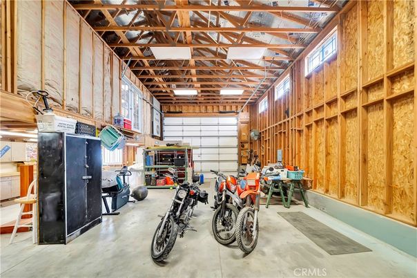 Garage, Interior, Wooden Beams, Wooden Walls