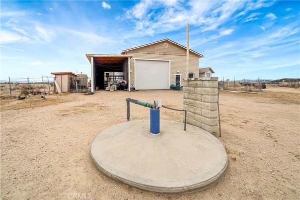Backyard, Detached Garage, Exterior