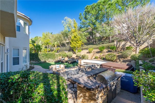 Backyard, Exterior, Hot Tub