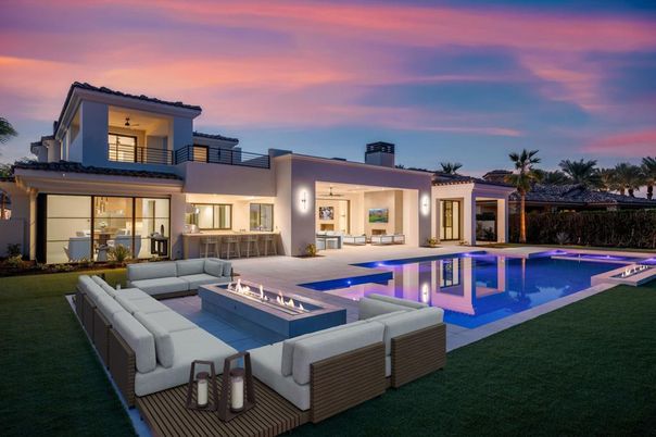 Backyard, Exterior, Pool
