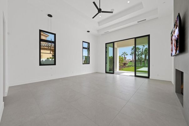 Empty room, Fireplace, Interior, Pendant Lights, Recessed Lighting