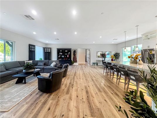 Dining room, Interior, Kitchen, Living room, Pendant Lights, Recessed Lighting, Wood Texture Flooring