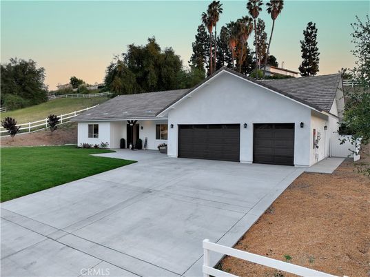Attached, Backyard, Exterior, Facade, Ranch