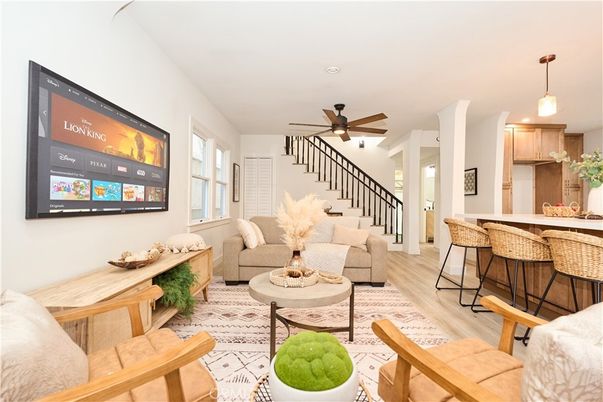 Interior, Kitchen, Living room, Pendant Lights, Recessed Lighting, Wood Texture Flooring