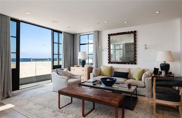Interior, Living room, Recessed Lighting, Water