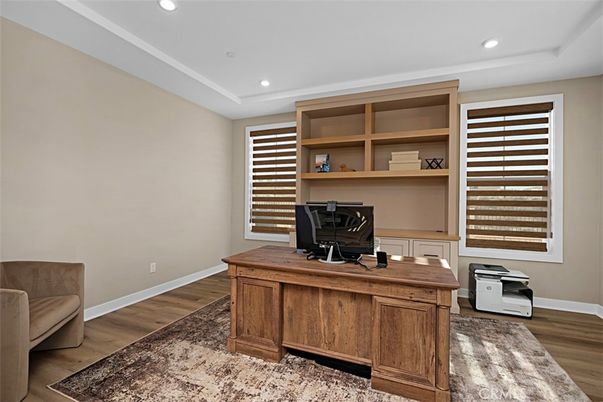Home Office, Interior, Recessed Lighting, Wood Texture Flooring