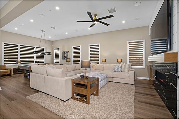 Fireplace, Interior, Living room, Pendant Lights, Recessed Lighting, Wood Texture Flooring