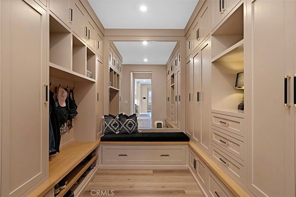 Interior, Recessed Lighting, Walk-in Closets, Wood Texture Flooring